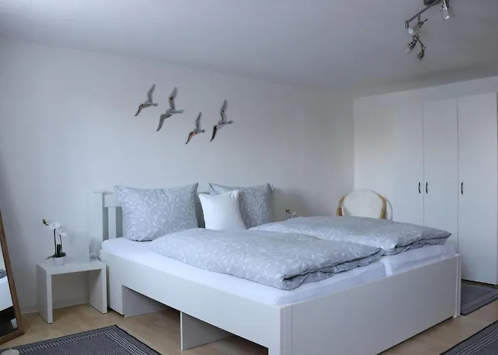 Weiss In Apartament *